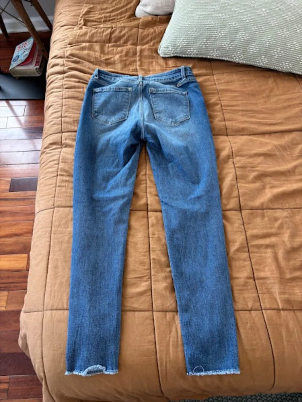 kancan distressed skinny jeans with raw hem